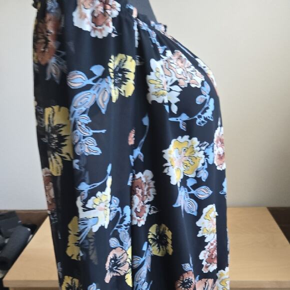 Charter Club‎ Floral Ruffle Hem Blouse – Size XXL - Picture 5 of 10